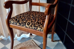 33400-Talence-rénovation-tapissier-decorateur-fauteuil-bridge-tissu-leopard-ameublement-gironde